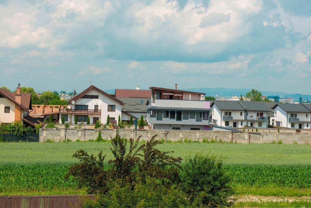 Aseltur Guest house 3*