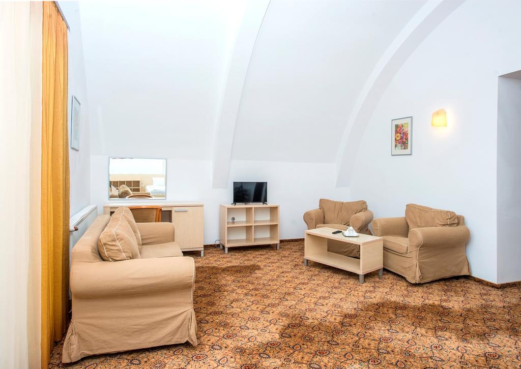 Aseltur Guest house