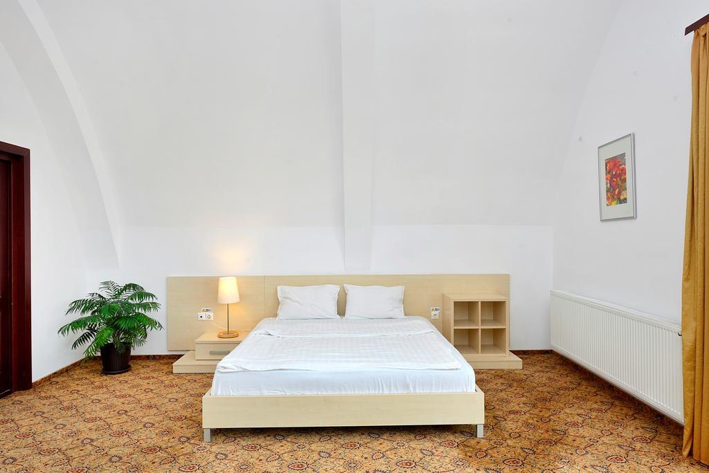 Aseltur Guest house