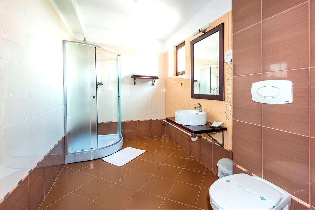 Guest house Aseltur 3*