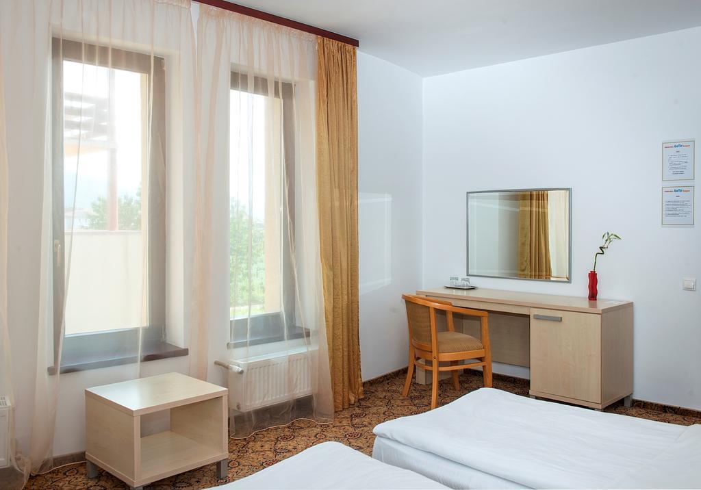 Aseltur Guest house 3*