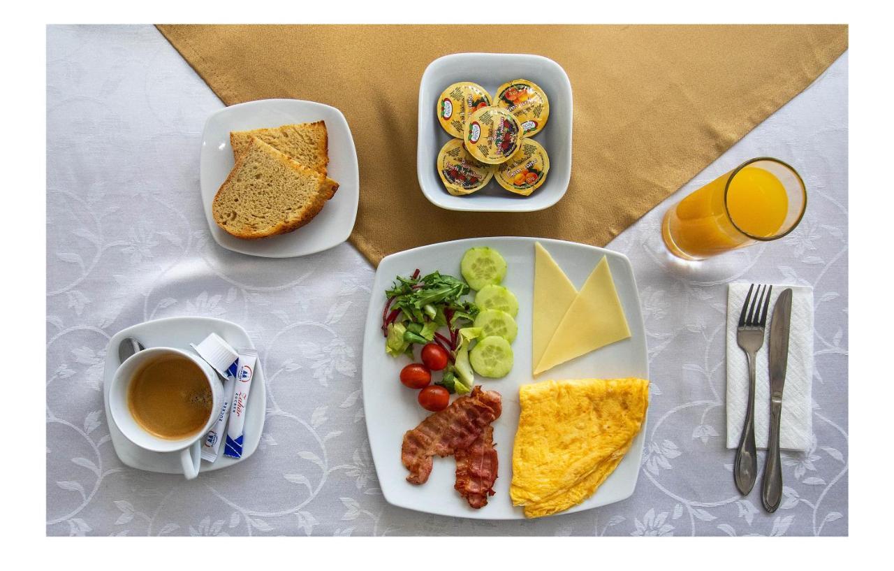 Aseltur Guest house 3*